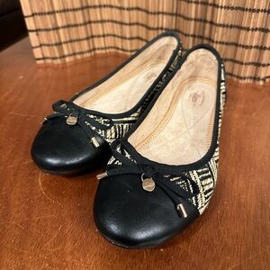 G.H. Bass Lacy Raffia ballet flats leather black tan woven pattern brand new 7.5
